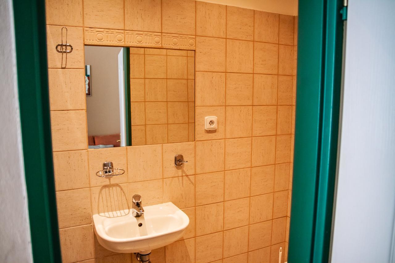 Hotel Sunflower Praag Buitenkant foto