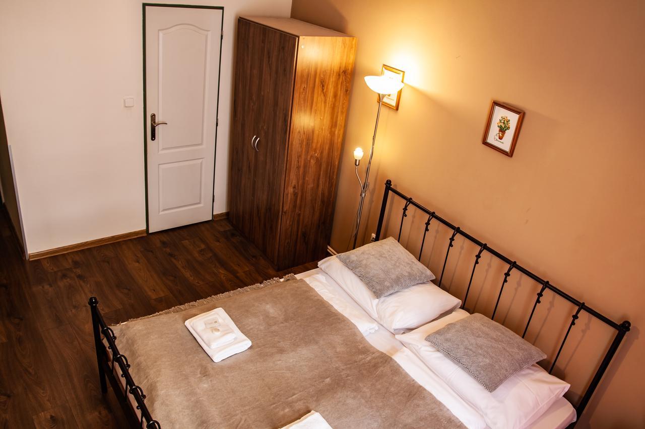 Hotel Sunflower Praag Buitenkant foto